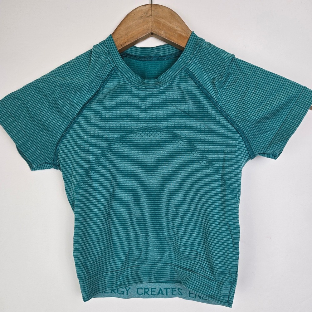 Lululemon Swiftly Tech Short Sleeve 2.0 Crop Teal Size 0